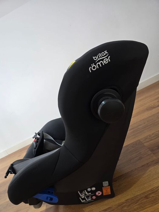 Cadeira Auto Britax Romer - modelo Maxway Plus - como nova!