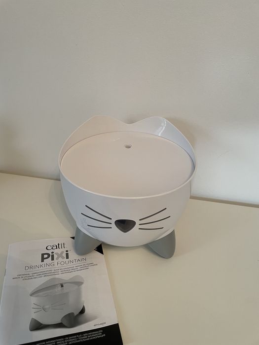 Catit PIXI poidełko fontanna, białe  Poidełko 2,5 l