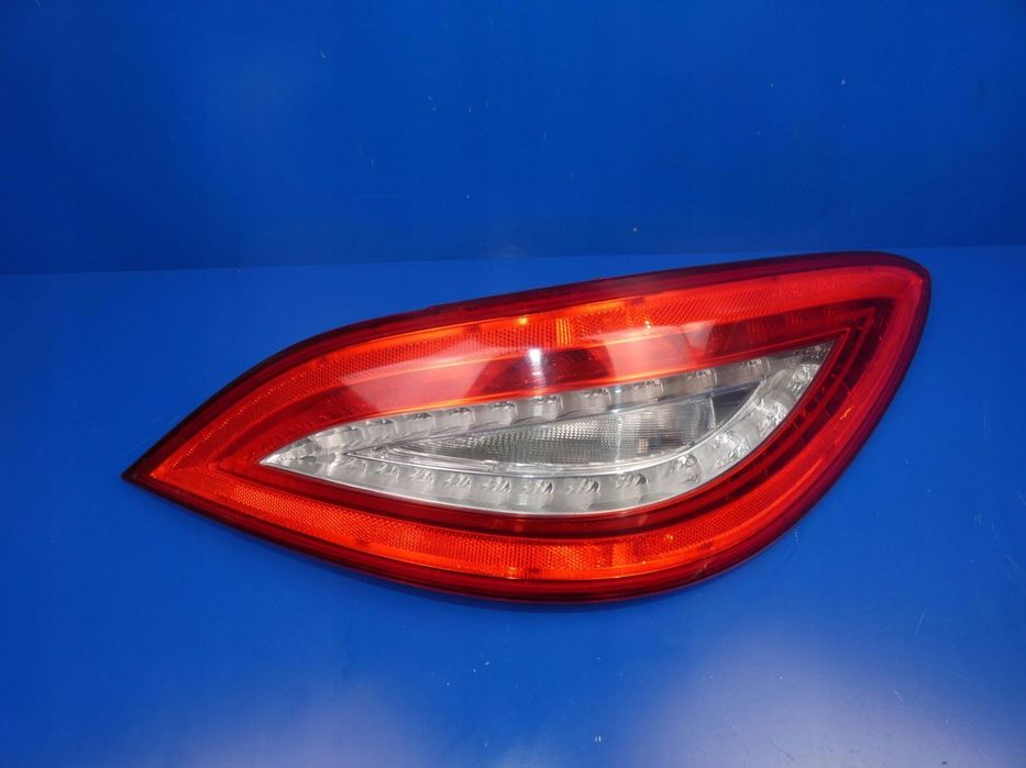MERCEDES CLS W218 LAMPA PRAWY TYŁ TYLNA