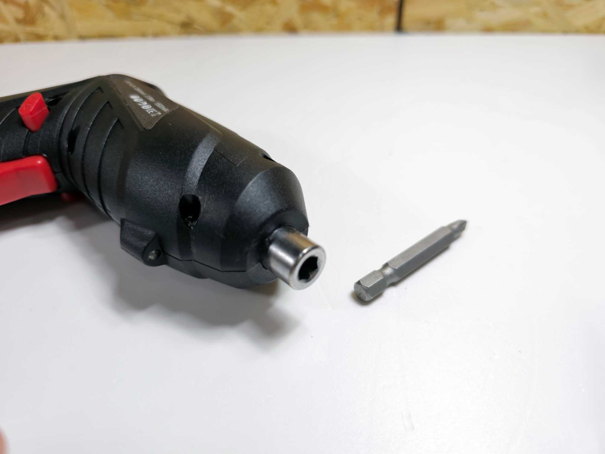 Aparafusadora Elétrica Rotativa, com chave de ponta Philips