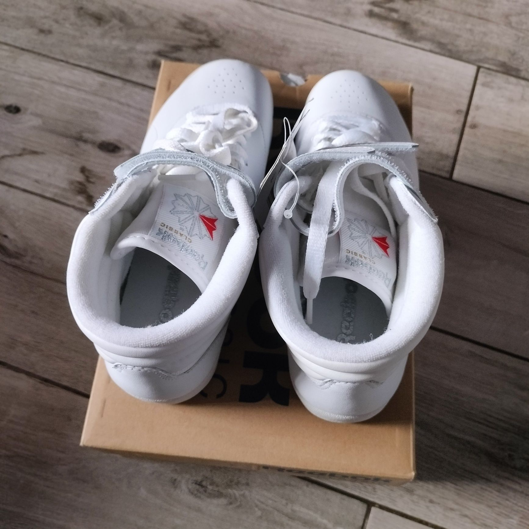 REEBOK F/S HI (2431)