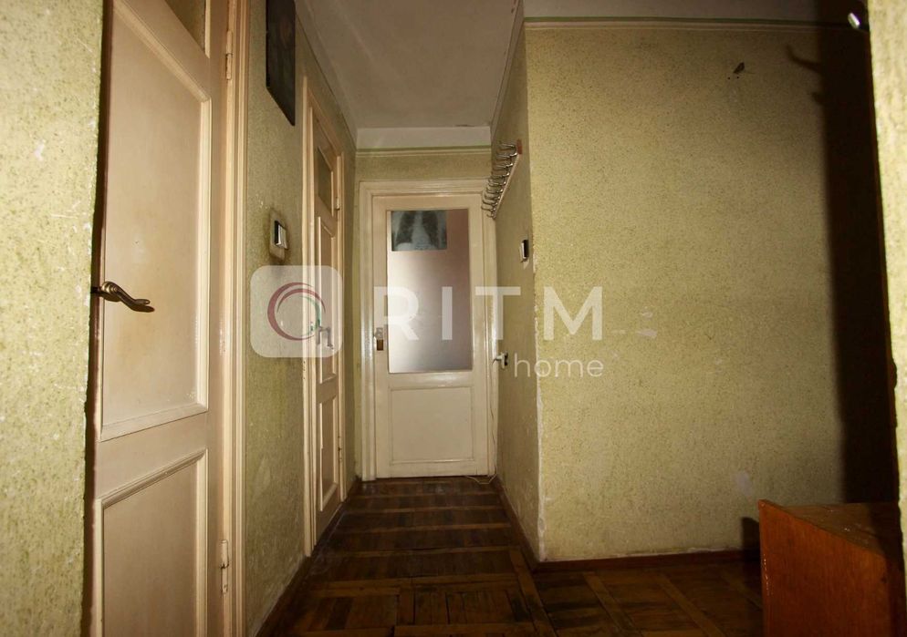 Продаж 3-кімнатної квартири з ремонтом, Личаківський район.