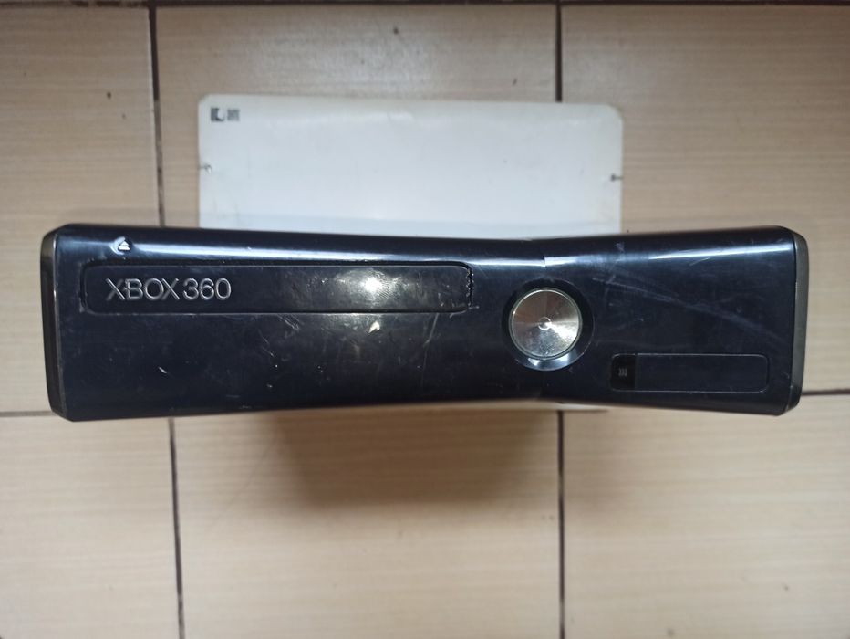 Konsole Xbox 360/PlayStation 2 . Tanio!