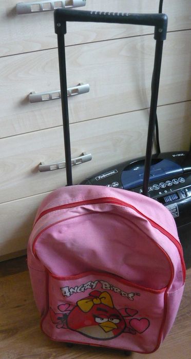 plecak tornister walizka dziecięca na kółkach z rączką angry birds