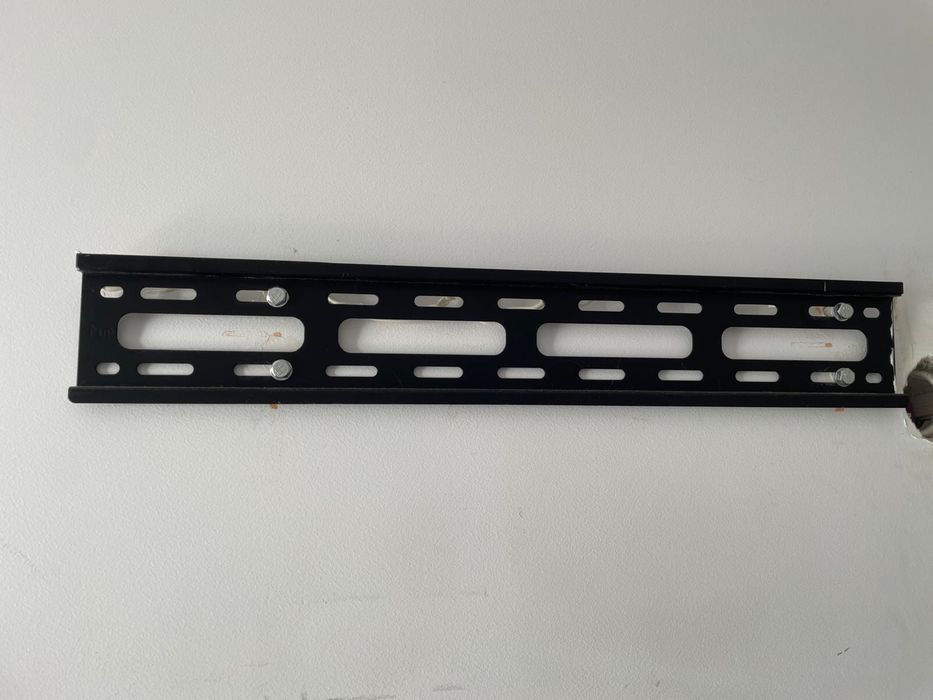 Televisão LG de 65 polegadas + suporte