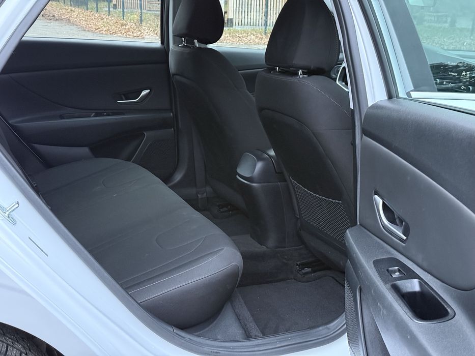 Hyundai Elantra 2021