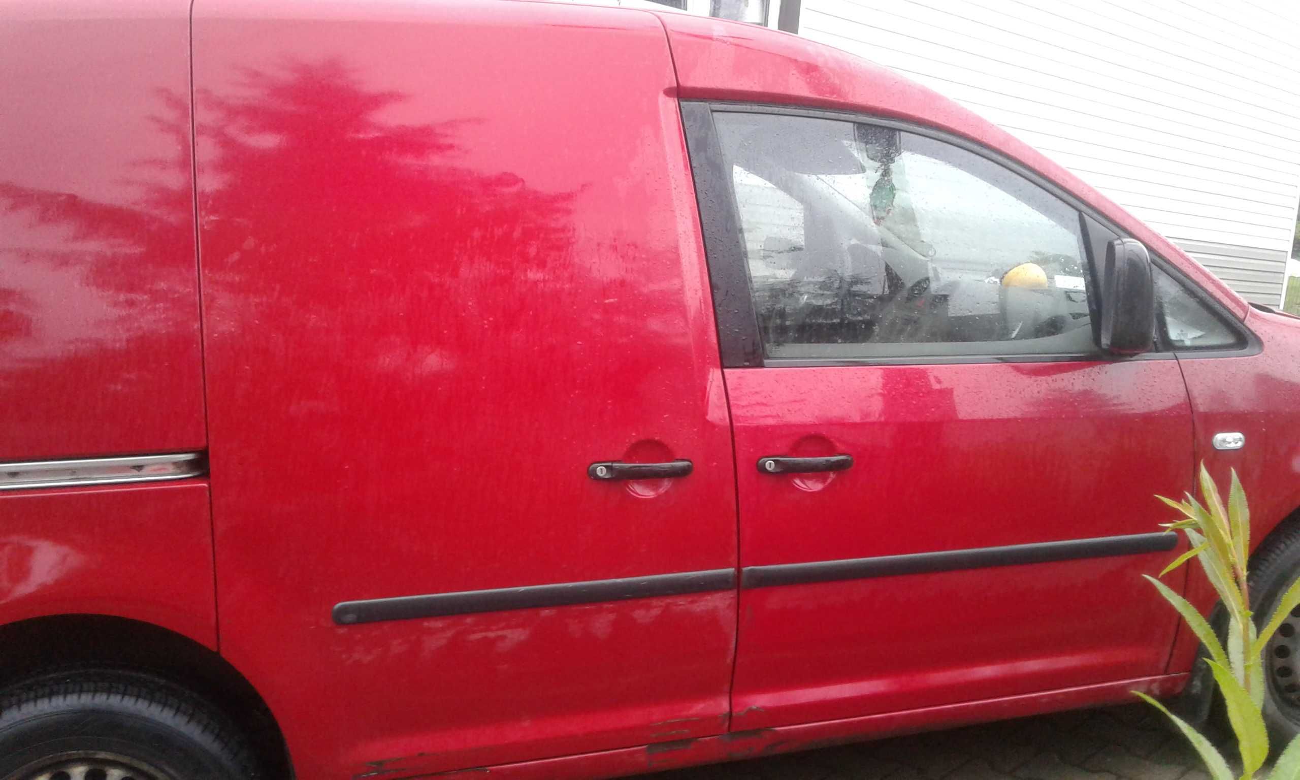 VW Caddy 3 III Drzwi Tylne Skrzydełko Prawe Szyba Klamka 2.0 SDI