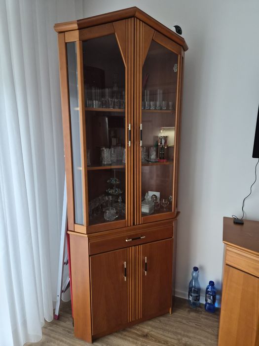 Komoda + narożna witryna