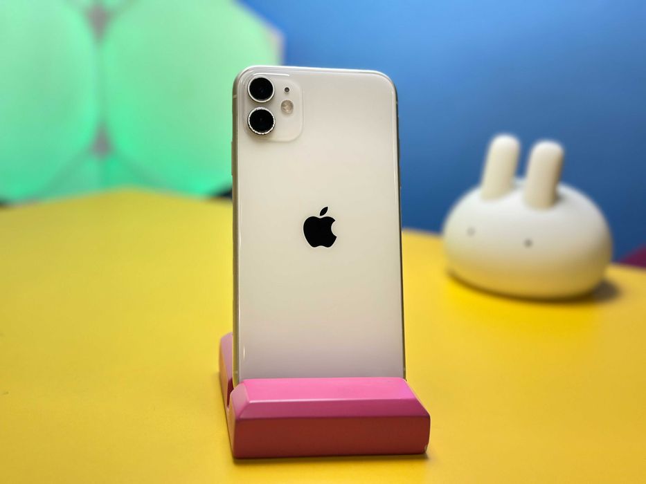 Смартфон Apple iPhone 11 128GB White (147278) Б/У З ГАРАНТІЄЮ