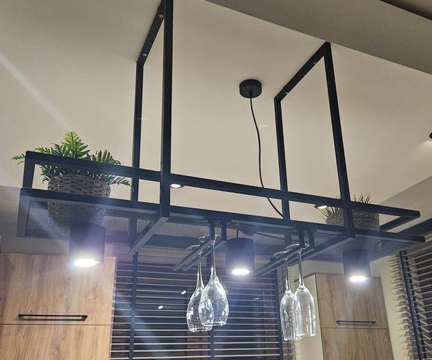 Lampa kwietnik wiszący loft industrial