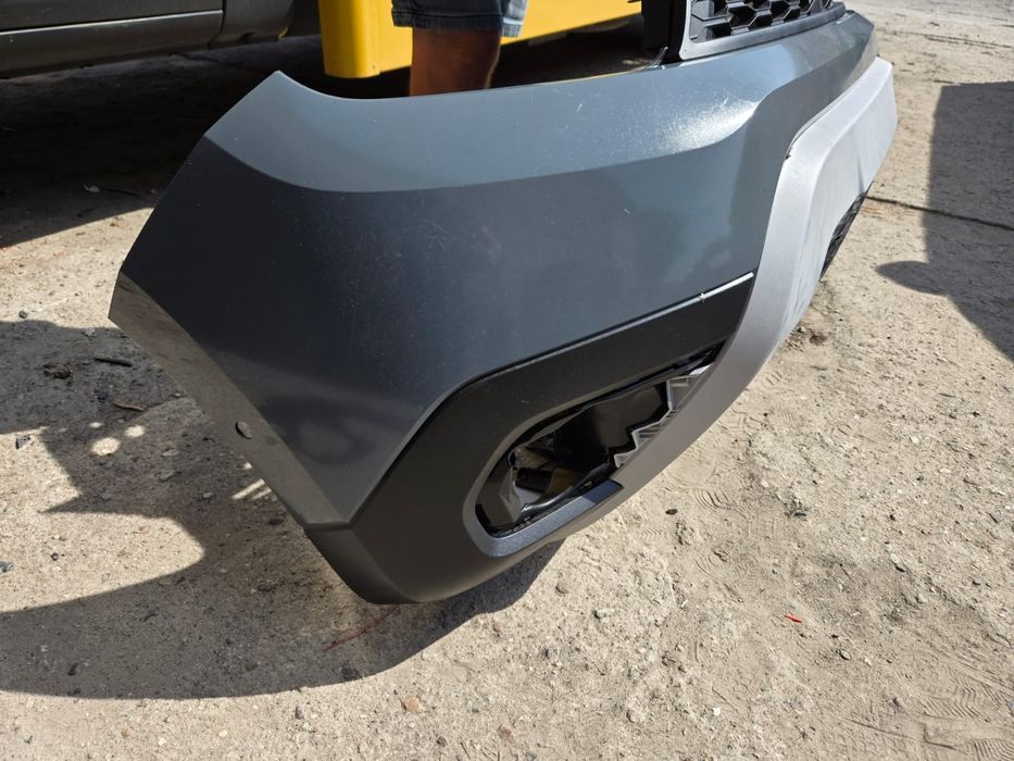 Dacia Duster II Lift Zderzak Przód Przedni Kompletny Grill Kratka