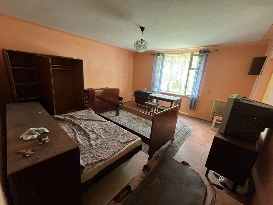 Продається будинок 100м.Крихівці.Комунікації.Центр.Школа.Садок.Місто