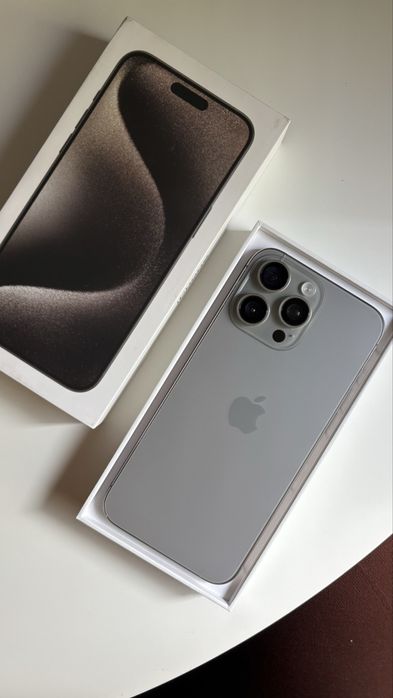 Iphone 15 Pro Max 256GB com garantia de +1 ano