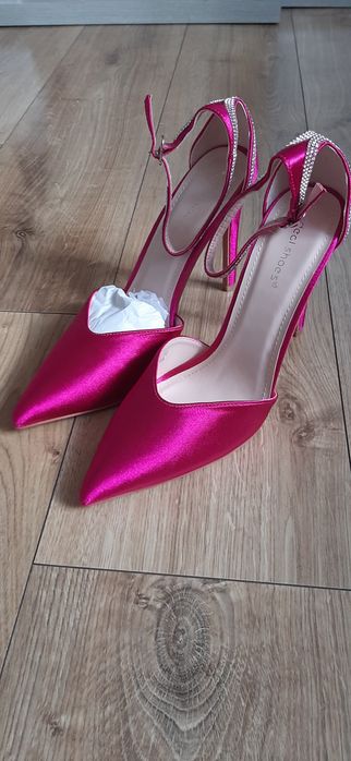 Szpilki kolor fuksja 40