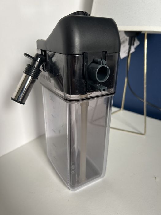 Pojemnik na mleko do ekspresu De’Longhi+dysza do goracej wody