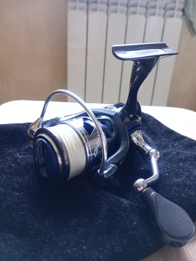 Рибацька катушка Flagman Onix 2500
