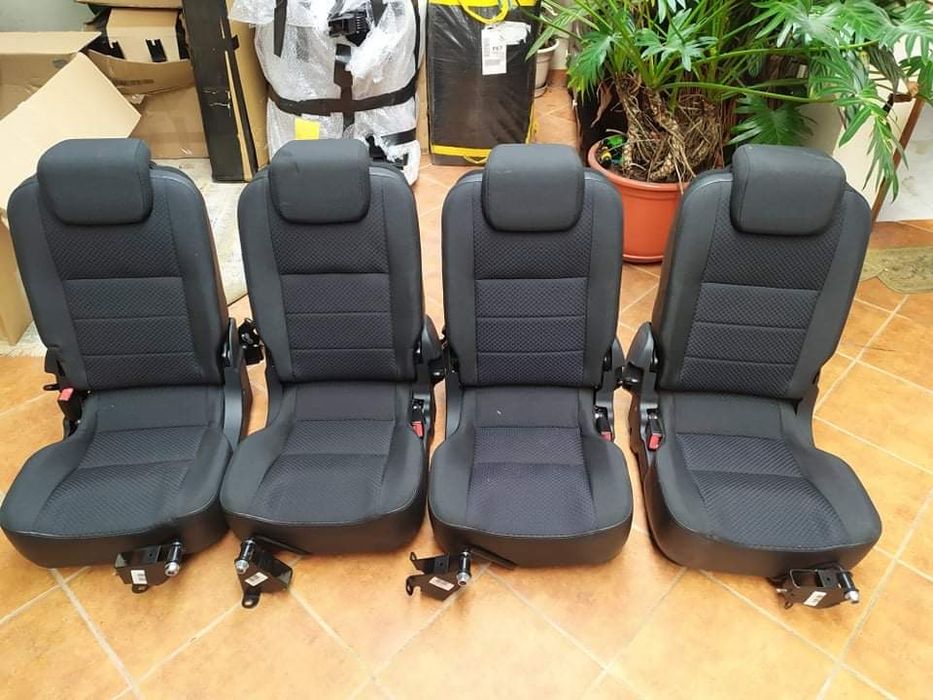 Bancos 3a linha defender