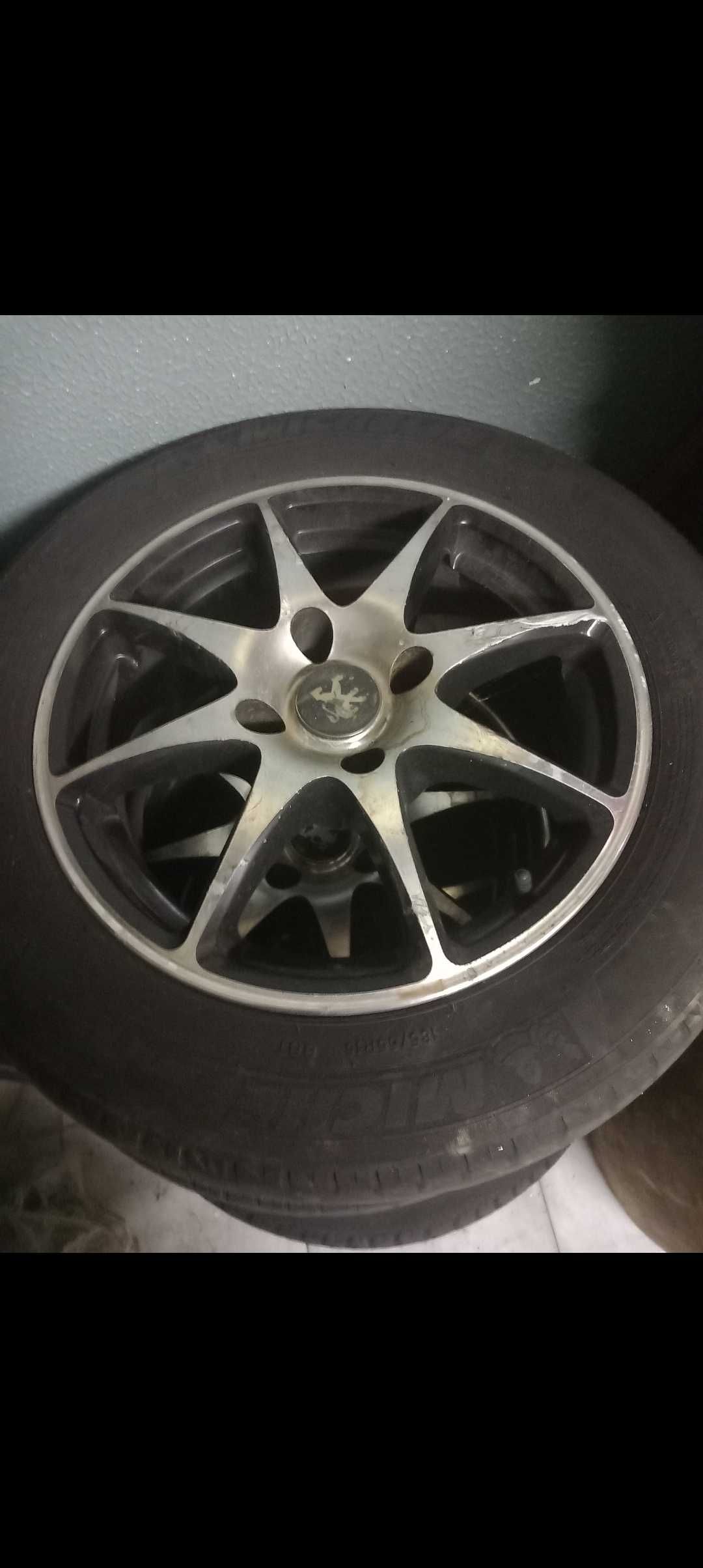 Conjunto jantes peugeot 207