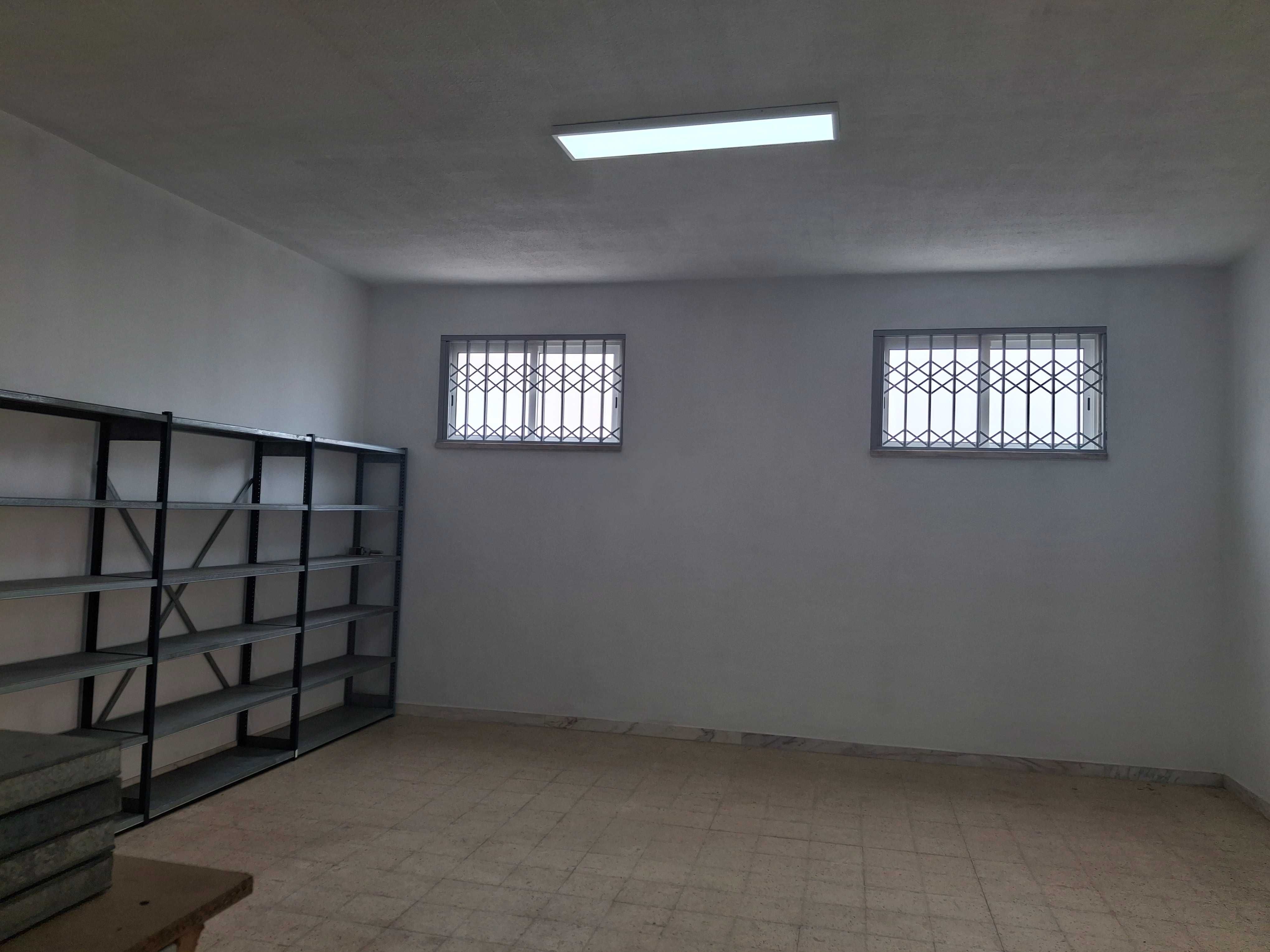 Loja Fanqueiro - loures 137 metros renovado