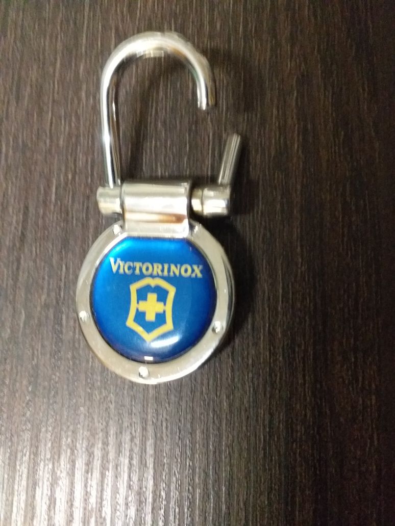 NOVO,Porta chaves Victorinox,comprado na Suiça,envioctt