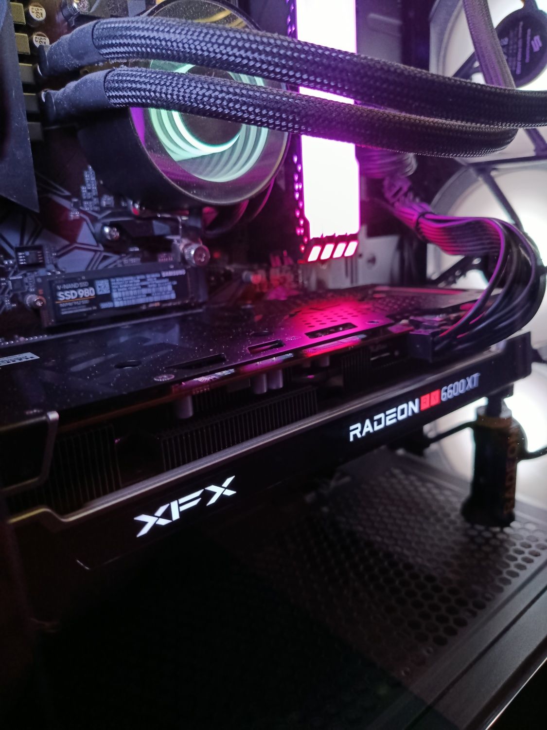 Karta Graficzna XFX RX 6600XT 8GB