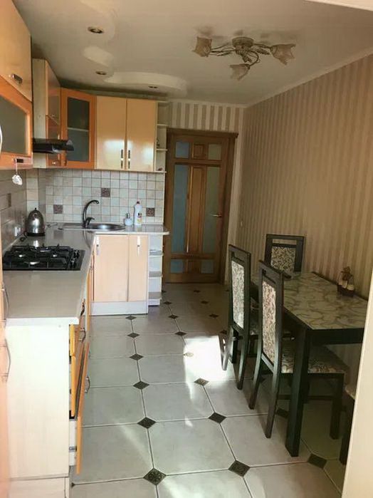 shev-03.Еврейская, высотка, с ремонтом и мебелью!