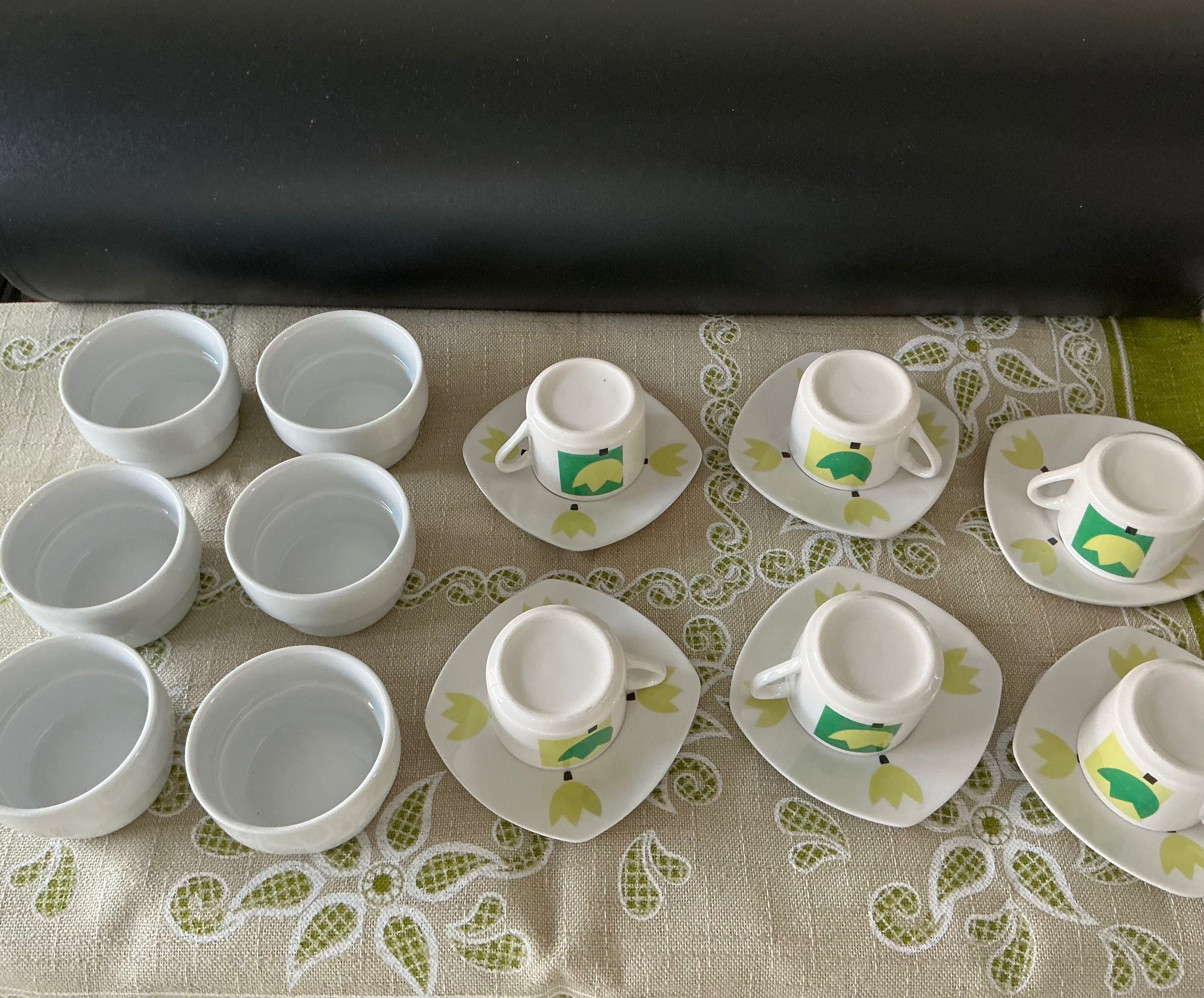 06 taças de sobremesa + 06 chávenas de café + 01 linda toalha de mesa