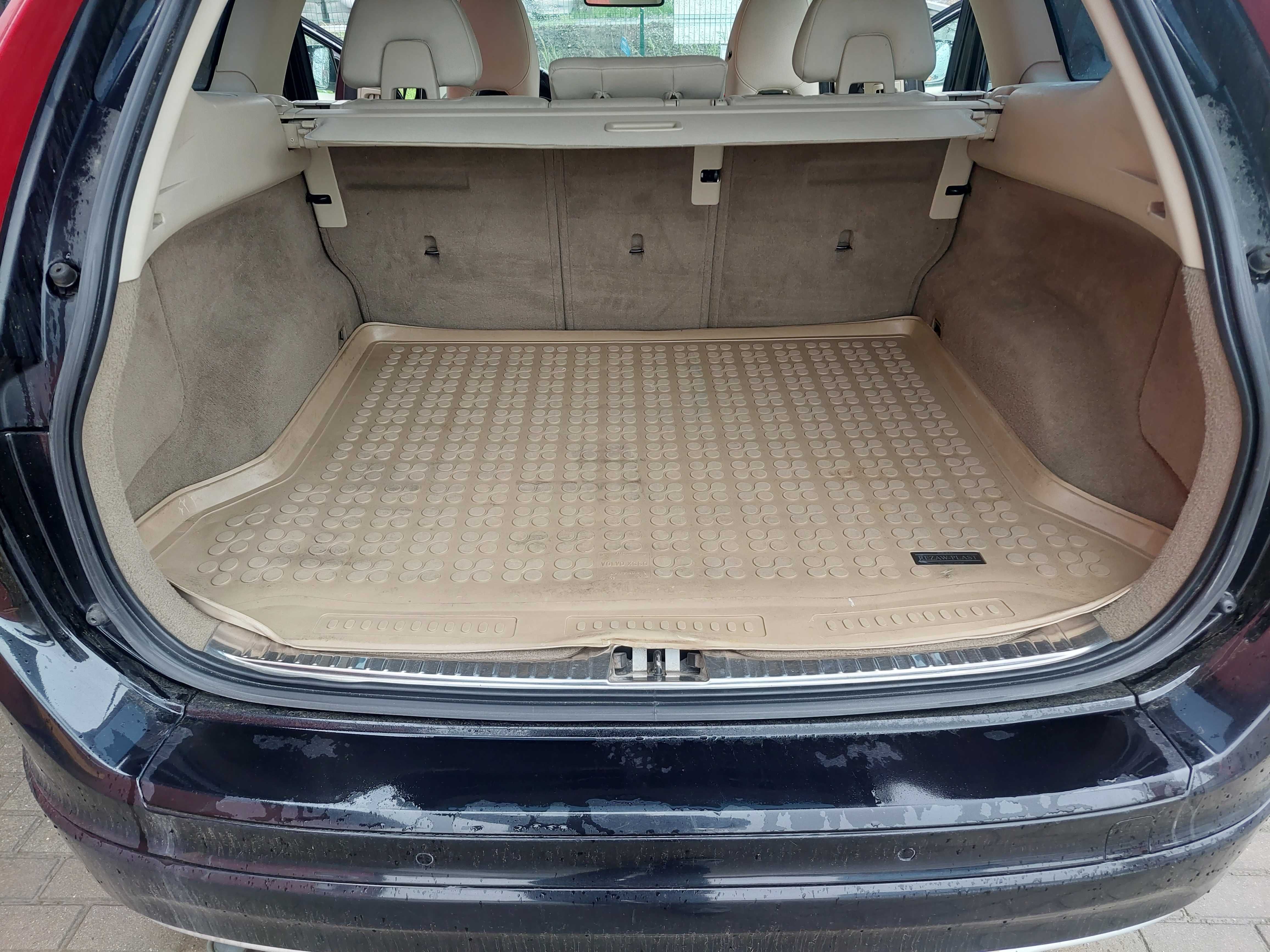 Samochód osobowy VOLVO XC 60 D4