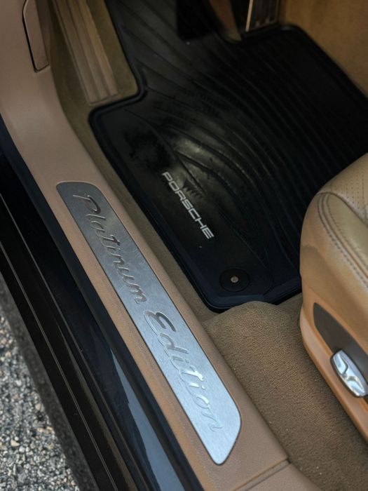Porsche Panamera 3.0 platinum edition