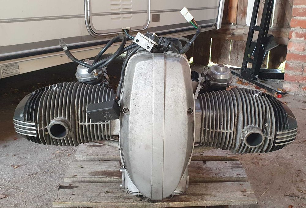BMW R80 silnik Ural Dniepr REZERWACJA DO 22.11.2025