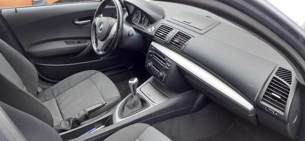 BMW Seria 1 E87 118d