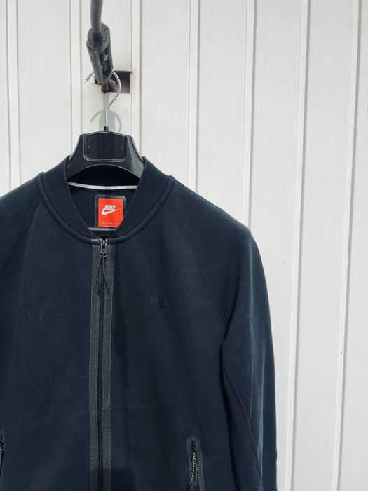 Оригінал Nike Tech Fleece Varsity Jkt 678508-010 size M/L