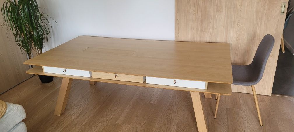 Stół 2m x 1m z szufladami
