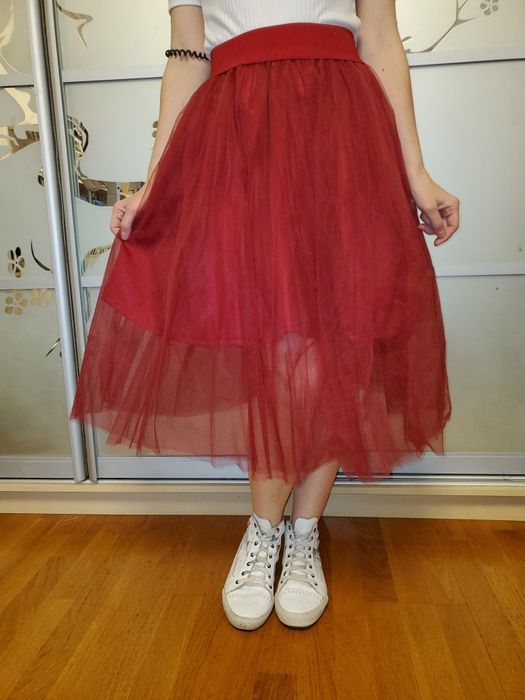 Продаю юбку з фатину