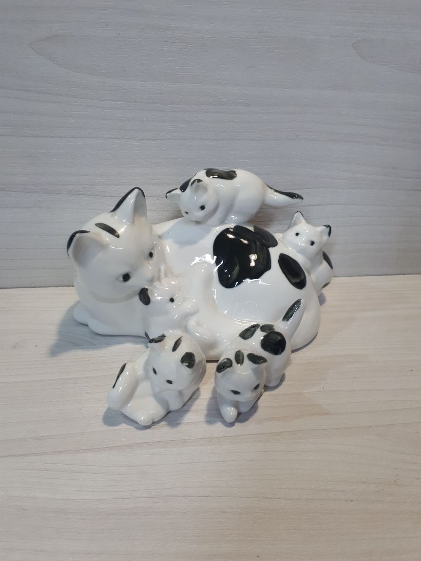 Porcelanowe kotki
