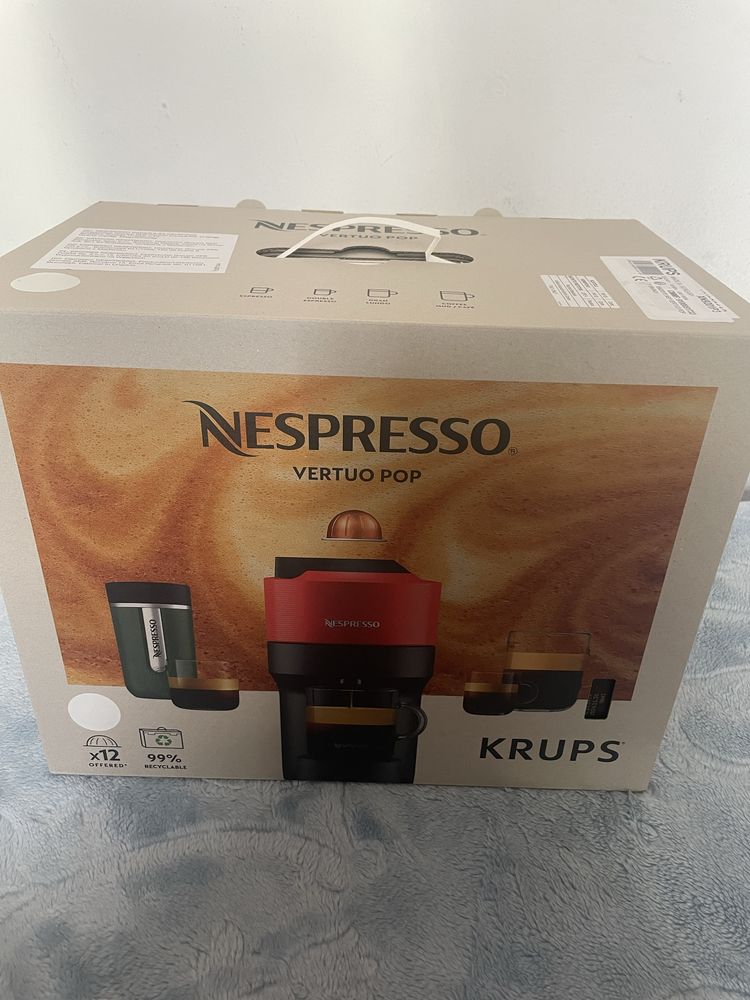 Maquina nespresso VERTUO POP