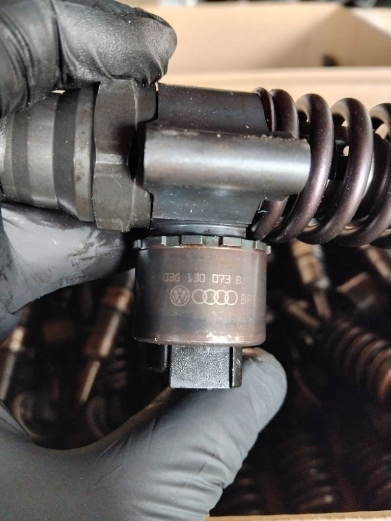 pompowtryskiwacz do regeneracji  2.0 TDI vw audi seat skoda