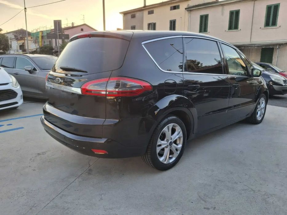 Ford S-Max      2014