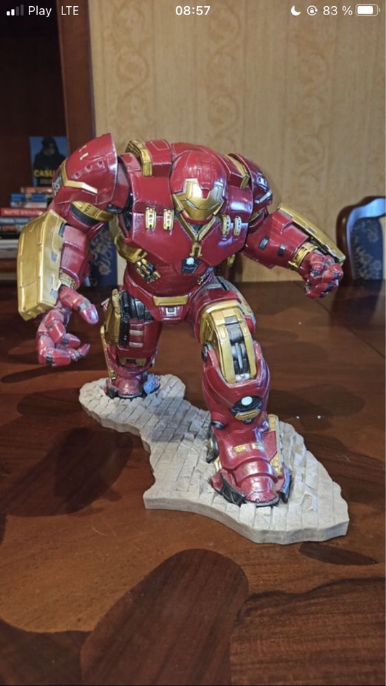 Kotobukiya Avengers: Age of Ultron - Hulkbuster Iron Man ArtFx+ Statue