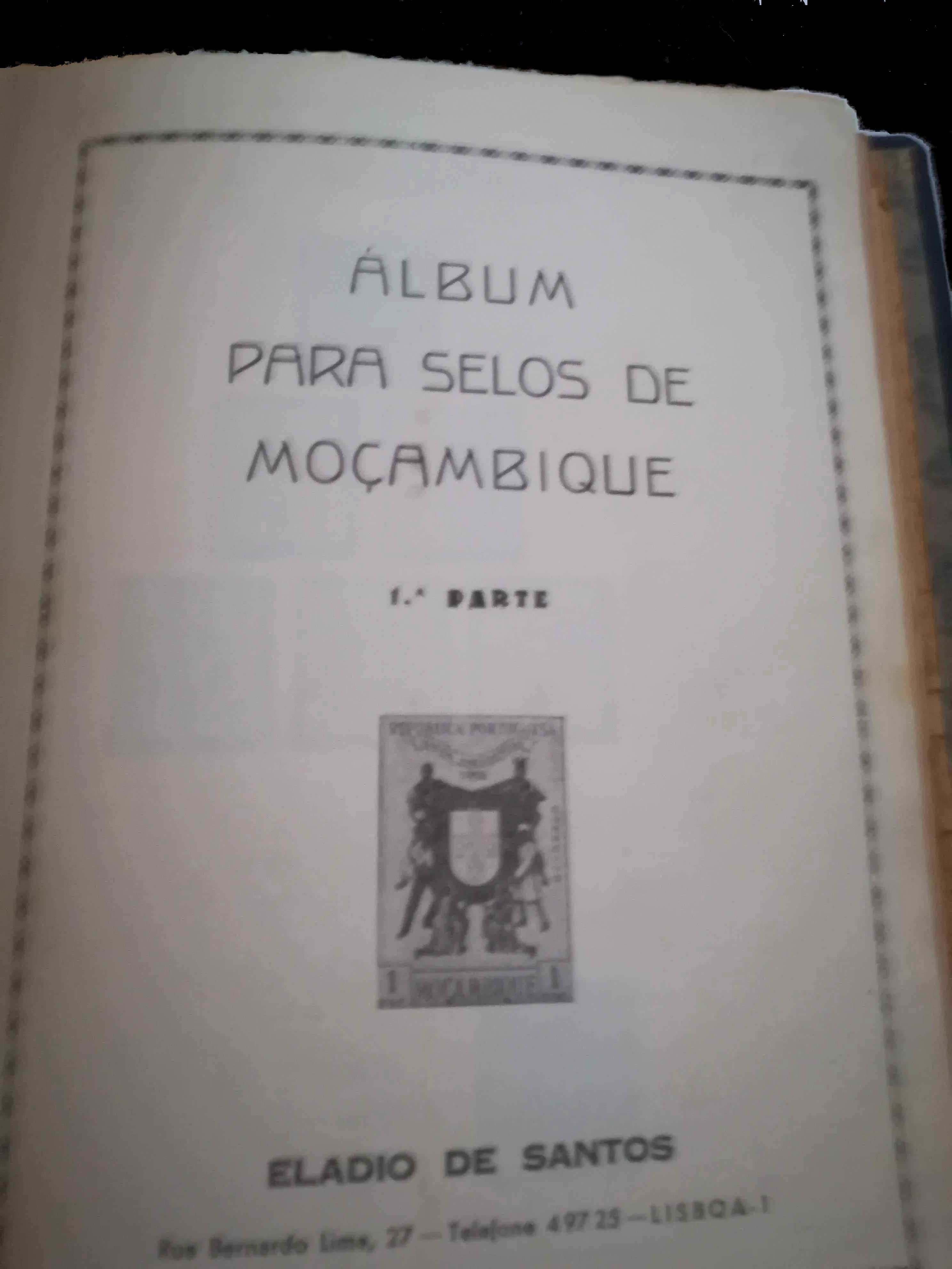 Filatelia - Álbum com 44 selos usados - Moçambique