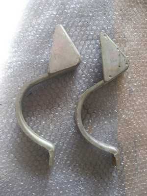 Obejma wieszak uchwyt tłumika Fiat 126p Maluch