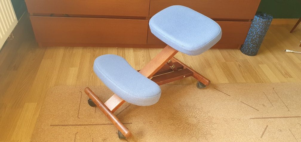 Klęcznik/krzesło do pracy