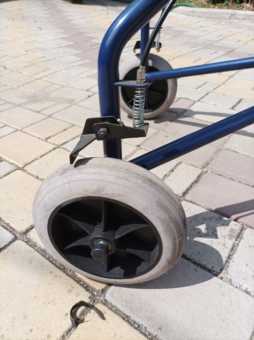 Ходунки до зрослых