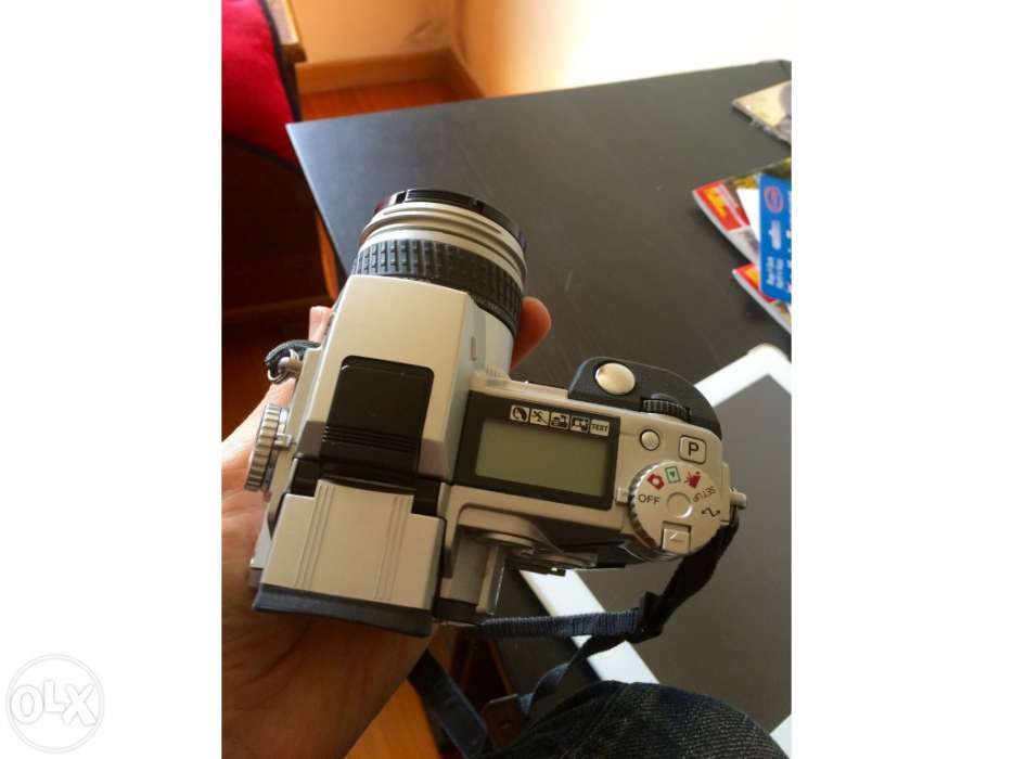 Minolta Dimage 7i (a precisar de reparos)