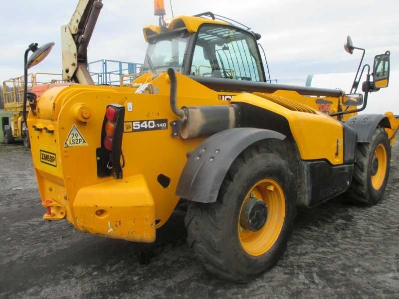 Ładowarka teleskopowa JCB 540 - 140 4x4x4 4t 14m UDT 2017rok