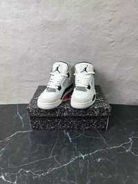 Nike Air Jordan 4 EU:44