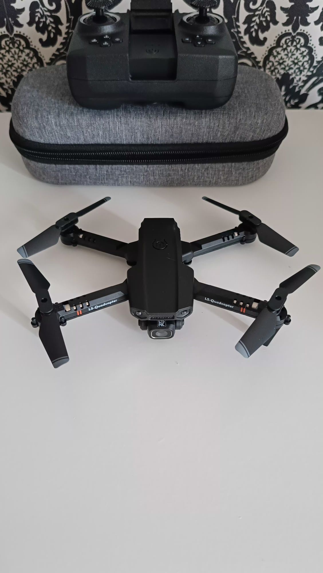 Dron Profesionalny Lasenix Dual Camera + 3 BATERIE PREZENT