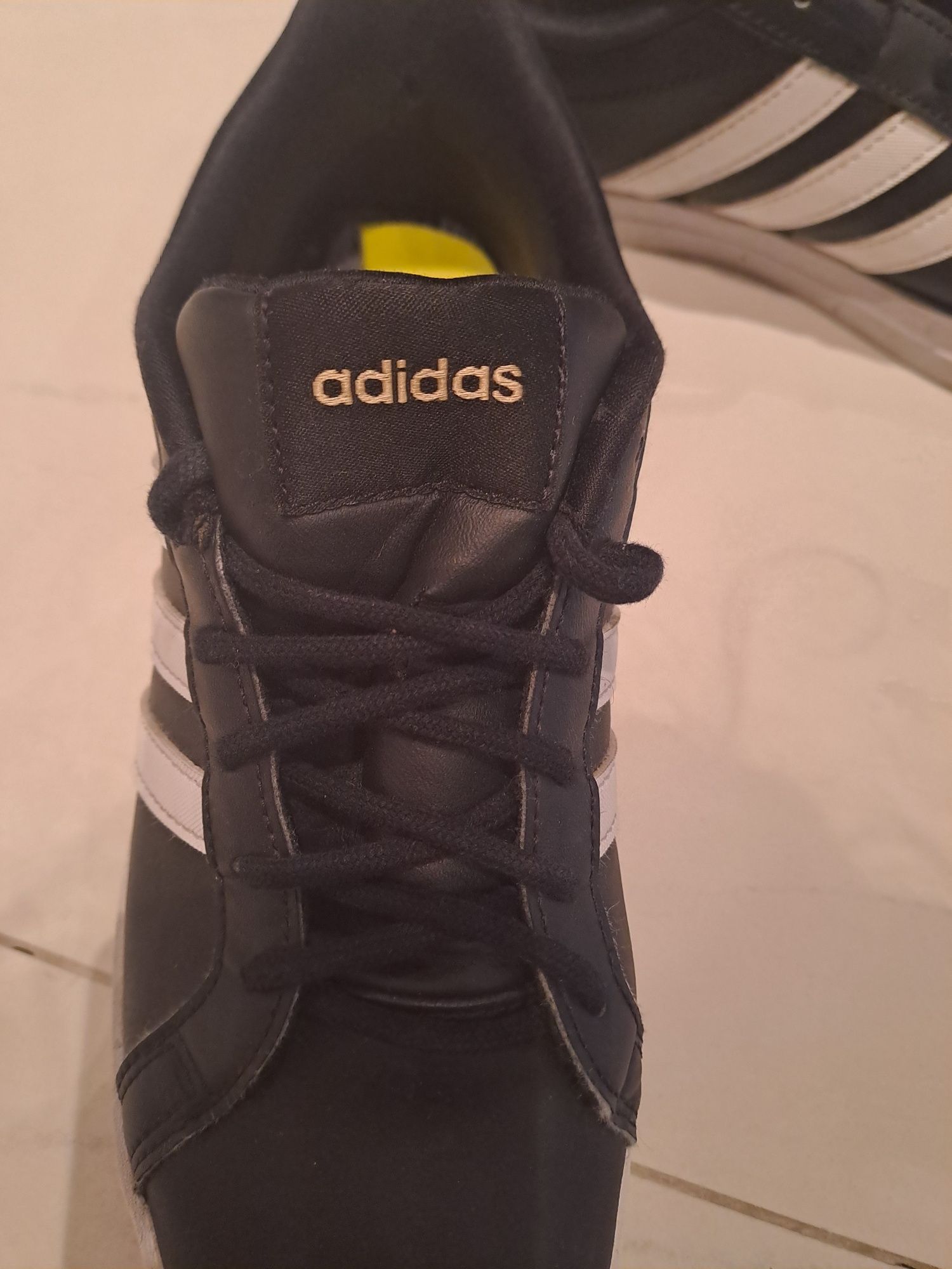 Adidasy sneakersy czarne kultowe rozmiar 38