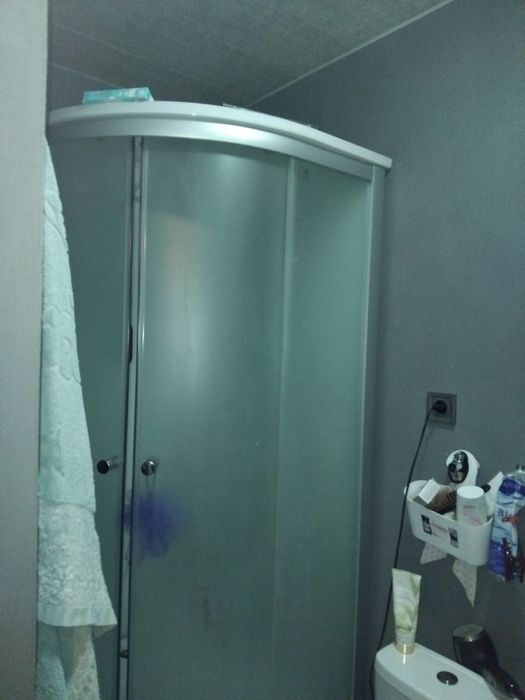 Продаж двокімнатної квартири в гуртожитку вул. Одеська