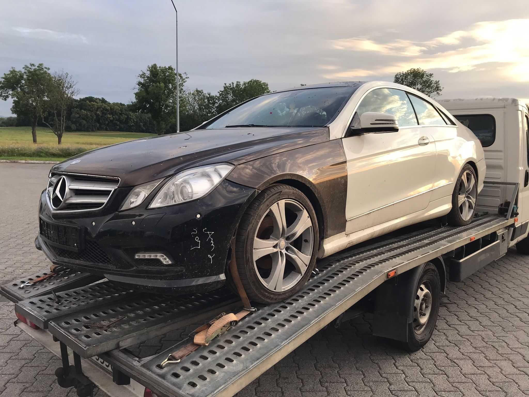 Mercedes E250 CGI W207 1.8 turbo coupe AMG panorama automat 2010